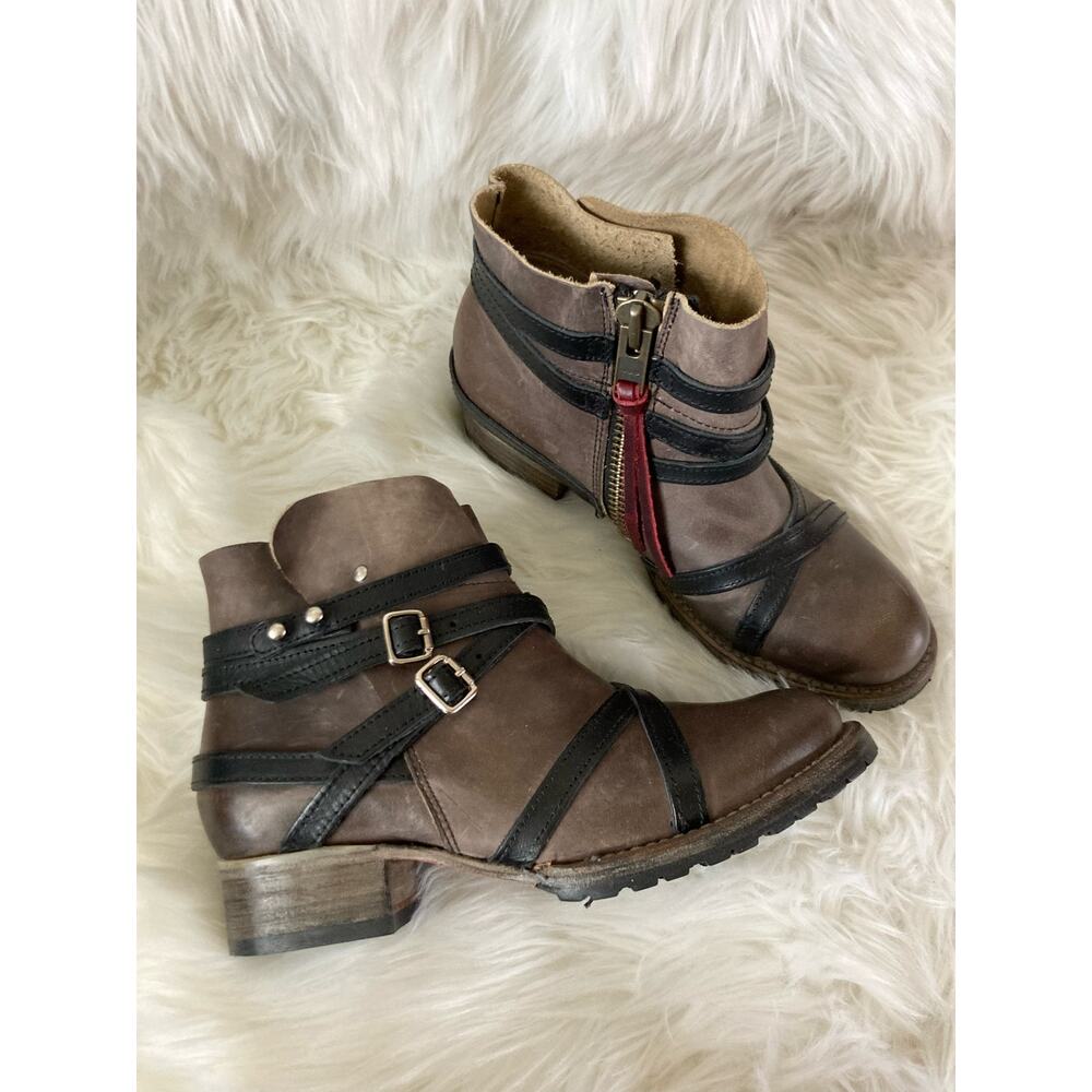 FREEBIRD Madison Booties Brown Black 7 Boots - Picture 3 of 10